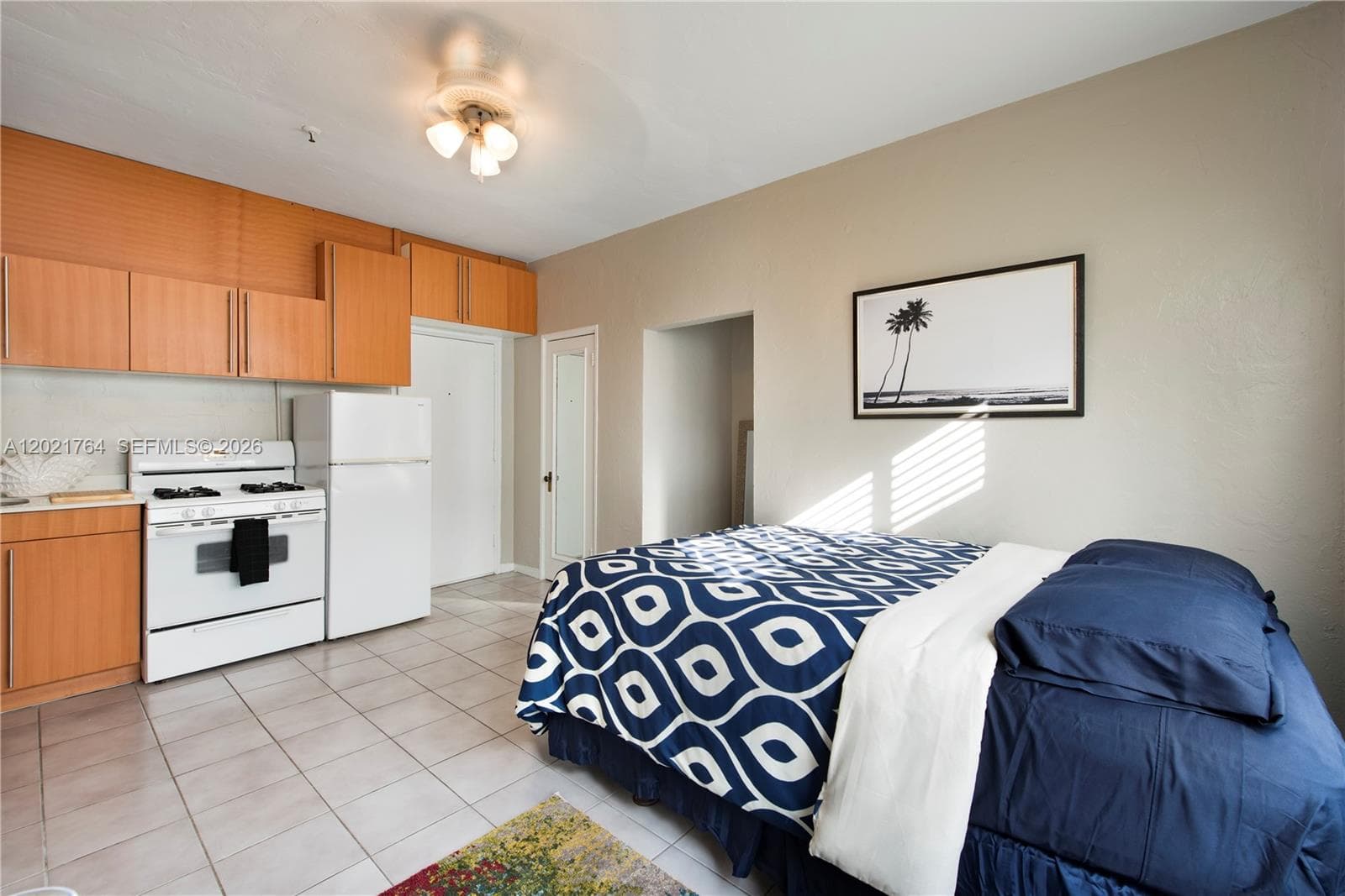 3710 Collins Ave # 305, Miami Beach FL 33140 — 5
