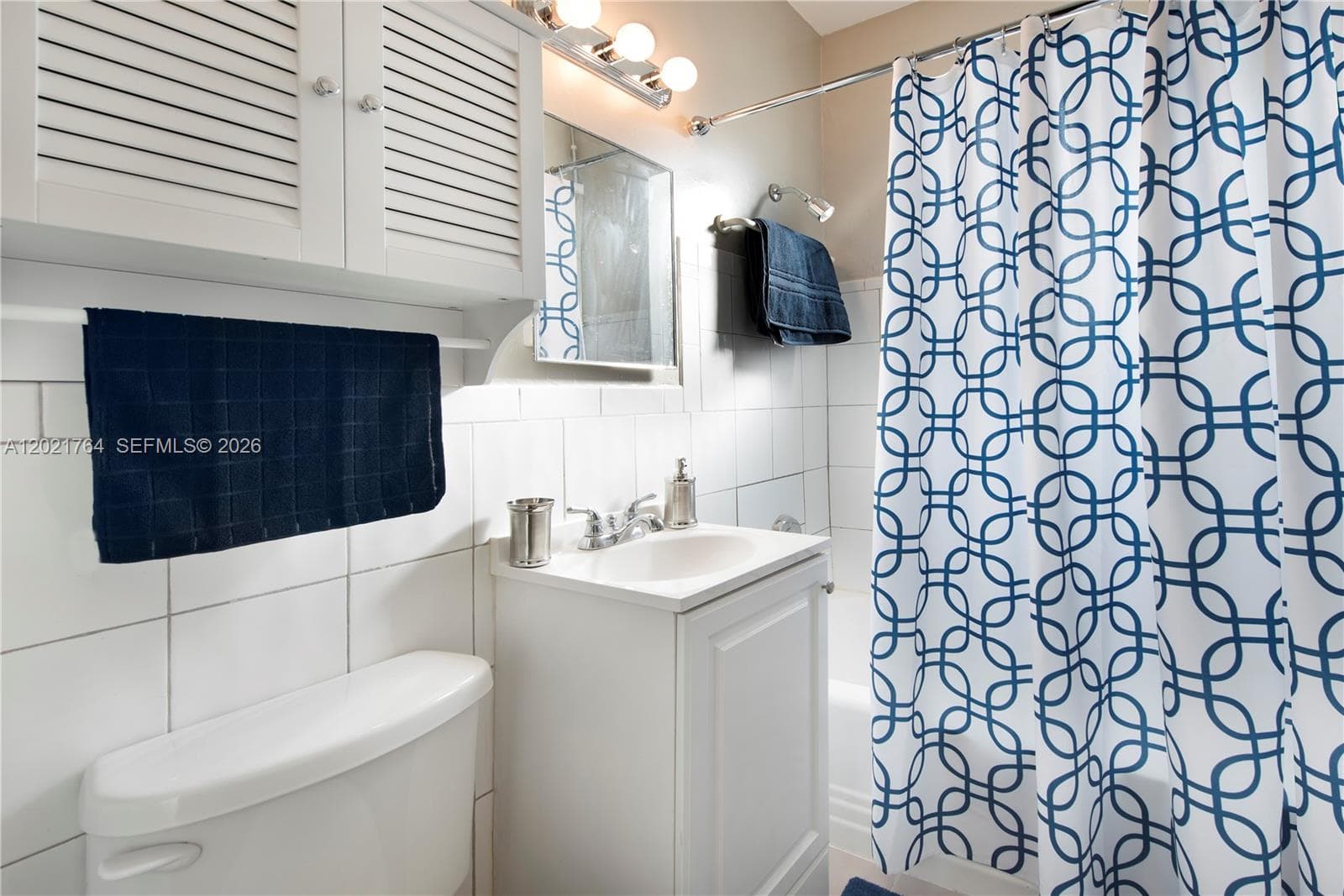 3710 Collins Ave # 305, Miami Beach FL 33140 — 8