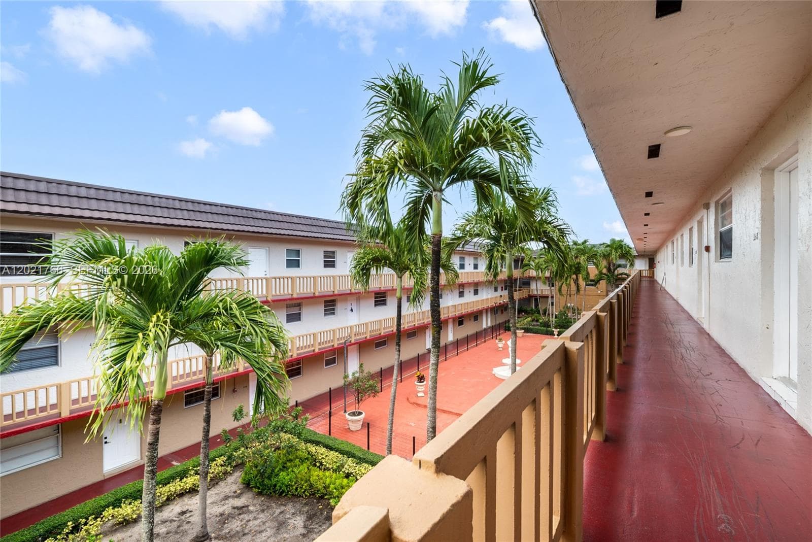 Royal Palm Gardens Condo, Hialeah, FL — 13