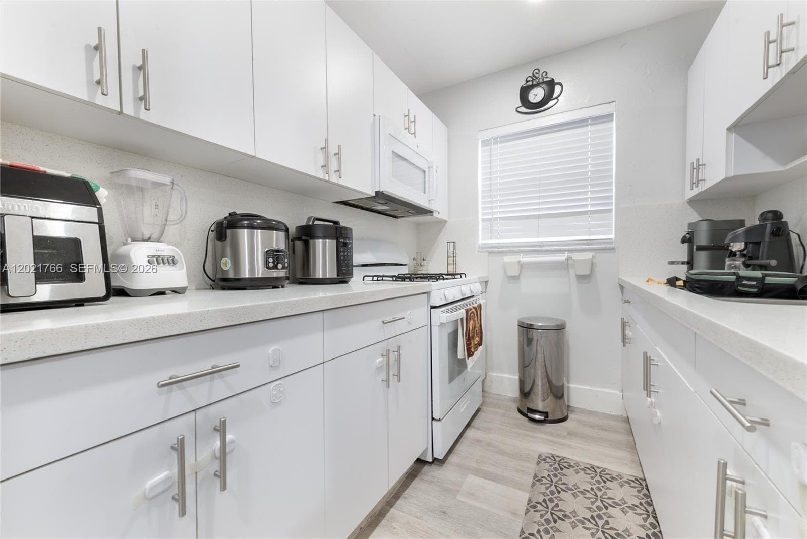 Royal Palm Gardens Condo, Hialeah, FL — 8