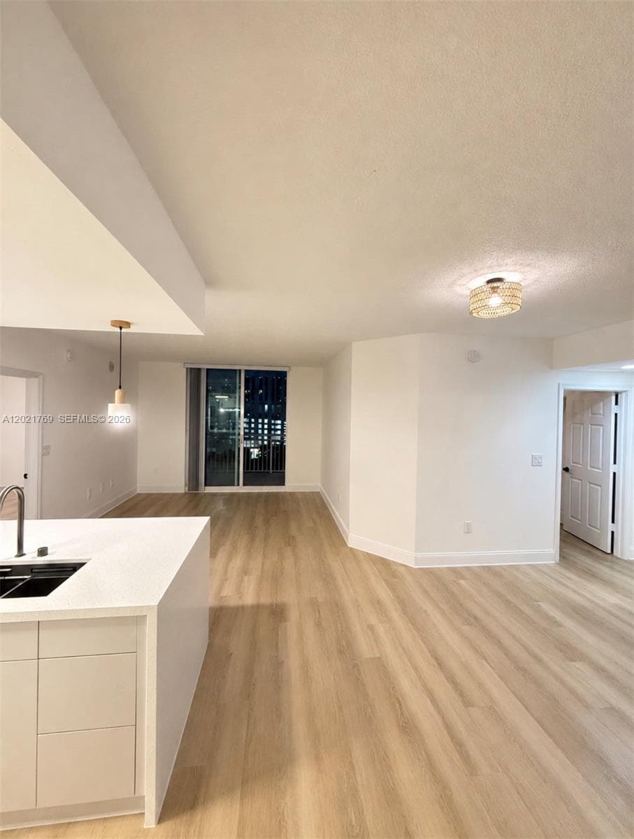 275 NE 18th St # 910, Miami FL 33132 — 7