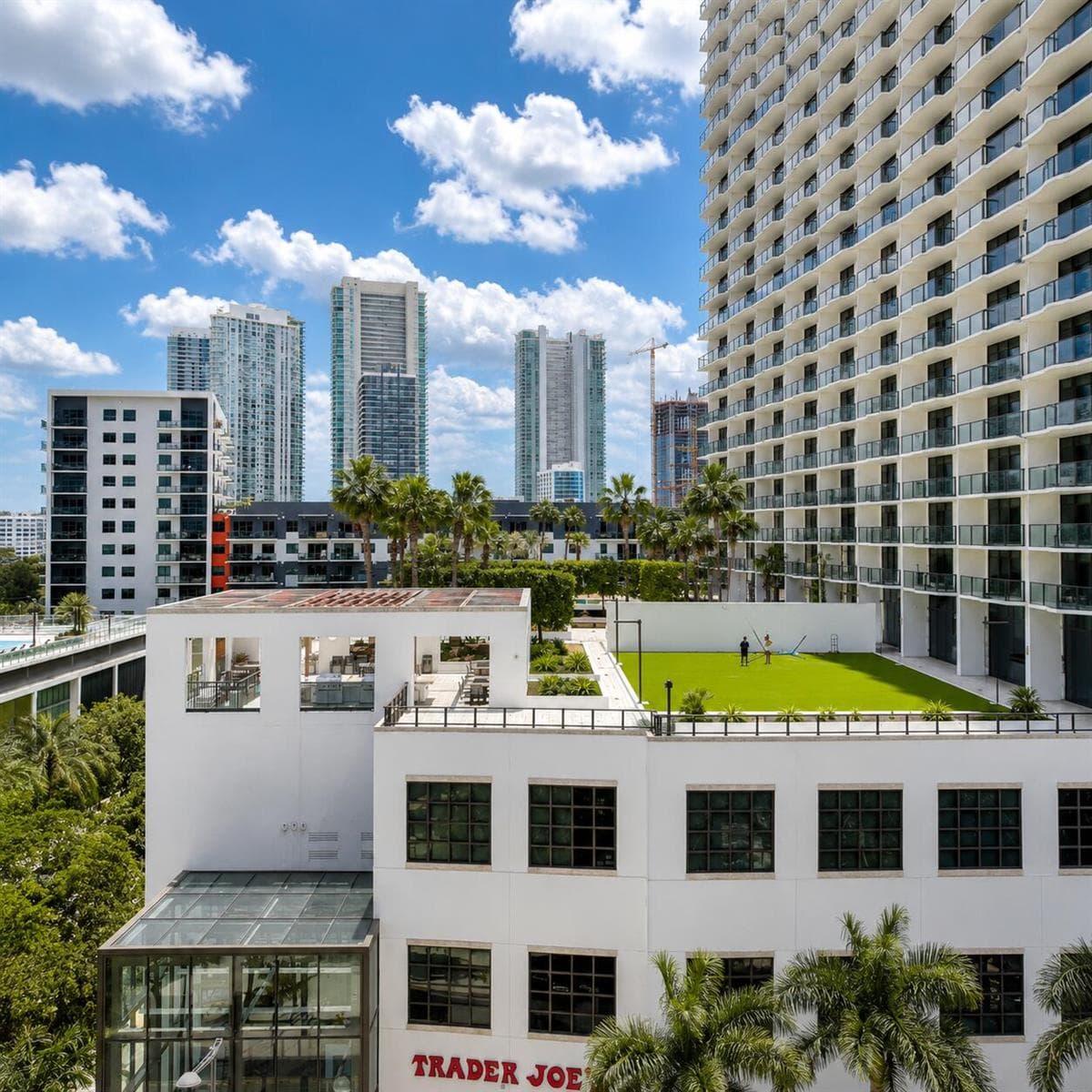 3100 N Miami Avenue # 811, Miami FL 33127 — 16