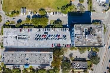 12550 Biscayne Blvd # 220, North Miami FL 33181 — 12