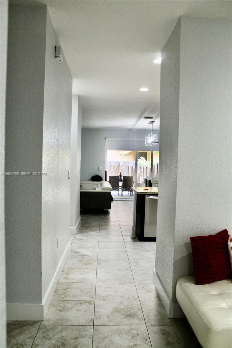 1463 SE 24th Ter, Homestead FL 33035 — 6