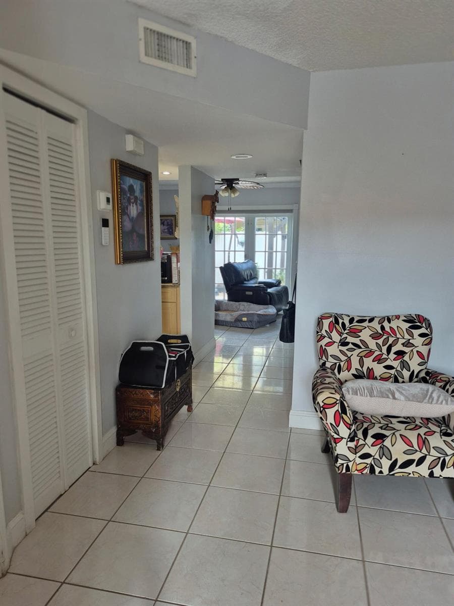 7101 W 24th Avenue # 45, Hialeah FL 33016 — 19