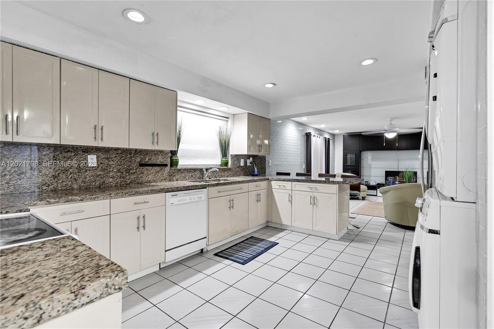 8909 SW 108th Cir Ct, Miami FL 33176 — 13