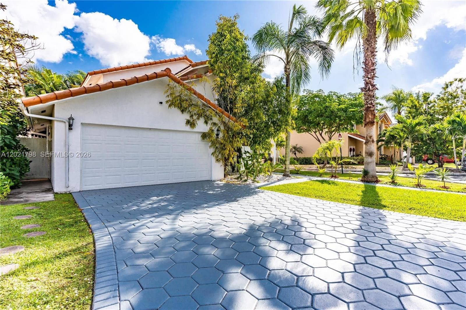 8909 SW 108th Cir Ct, Miami FL 33176 — 26