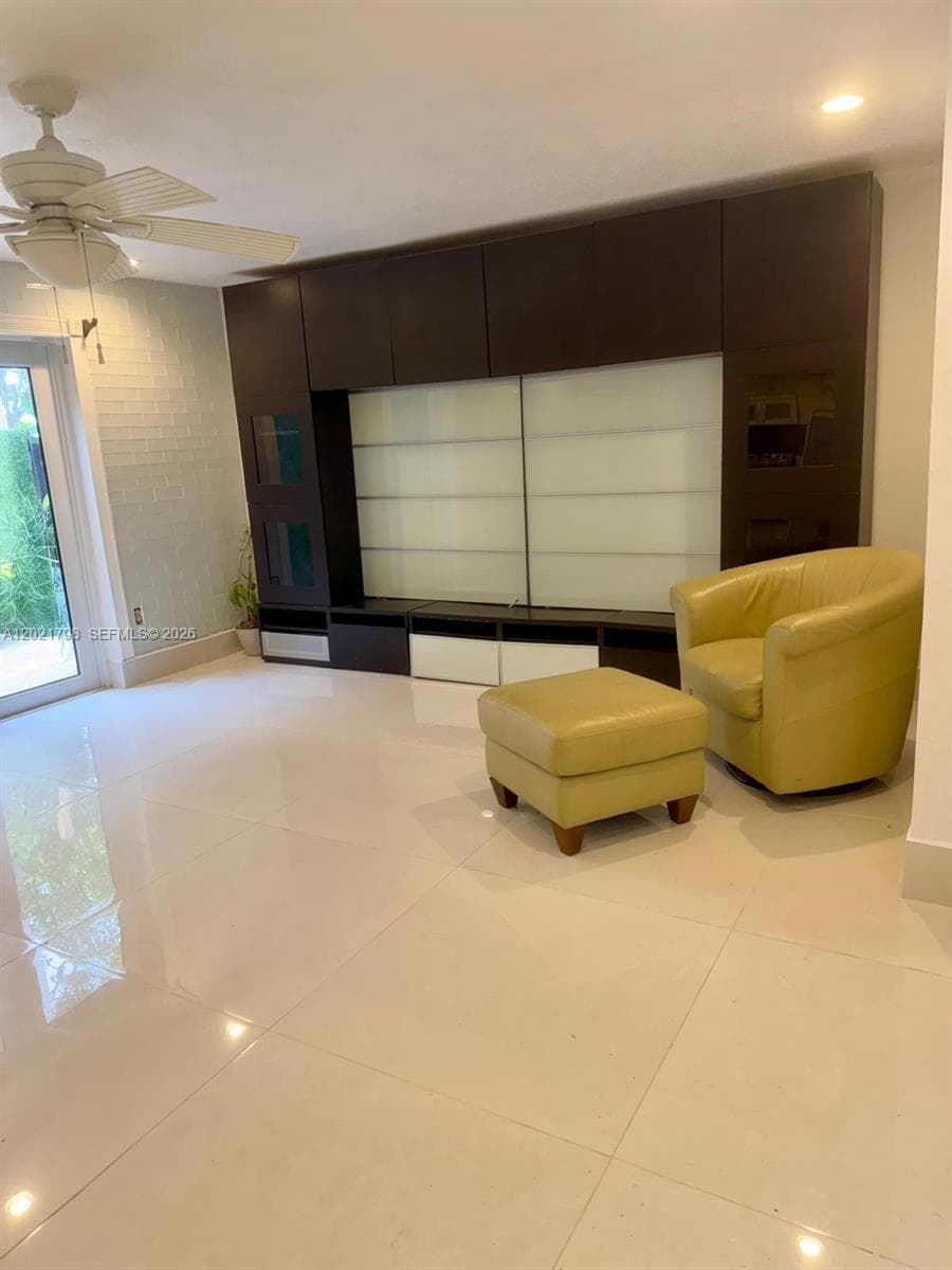 8909 SW 108th Cir Ct, Miami FL 33176 — 28