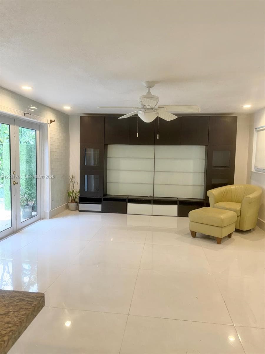 8909 SW 108th Cir Ct, Miami FL 33176 — 30