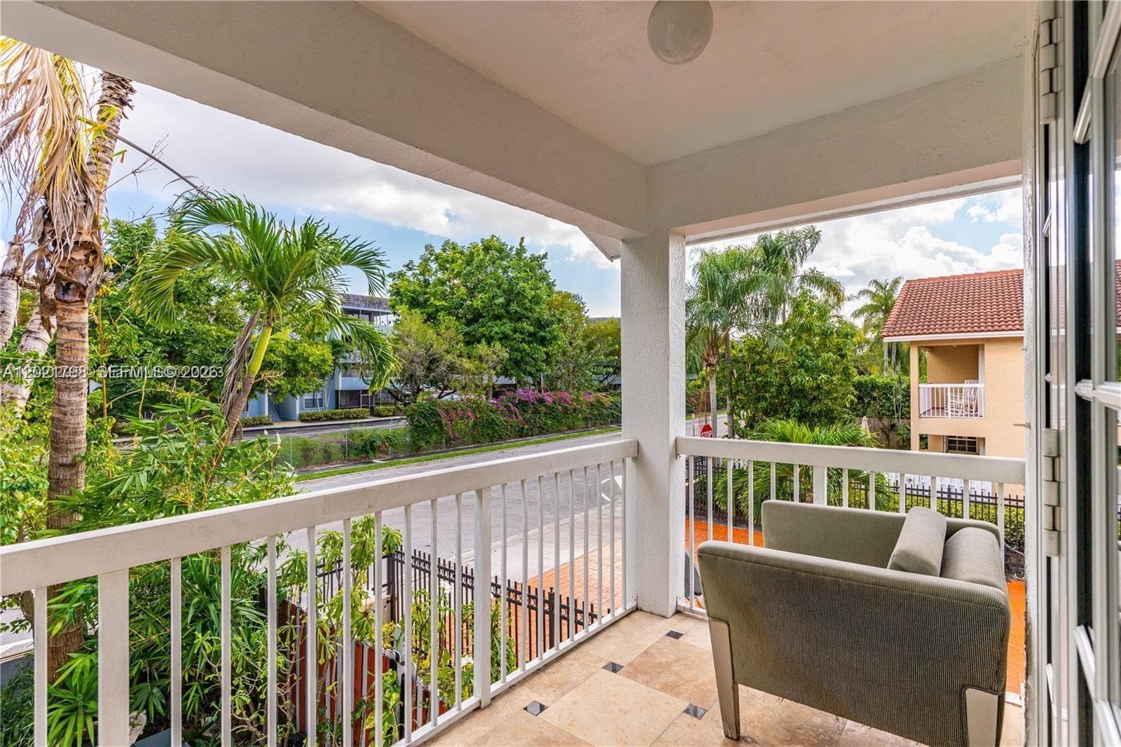 8909 SW 108th Cir Ct, Miami FL 33176 — 10