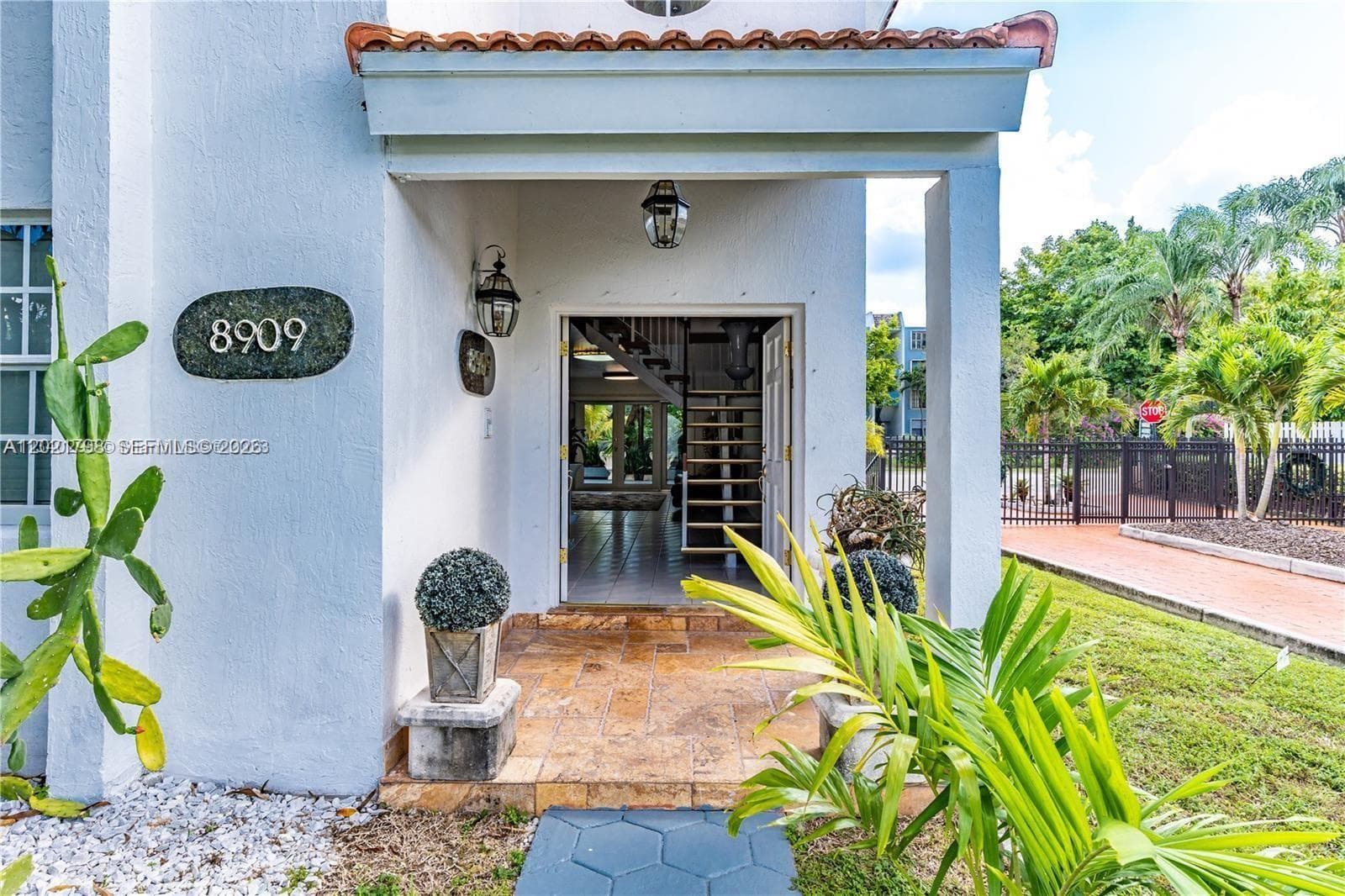 8909 SW 108th Cir Ct, Miami FL 33176 — 25