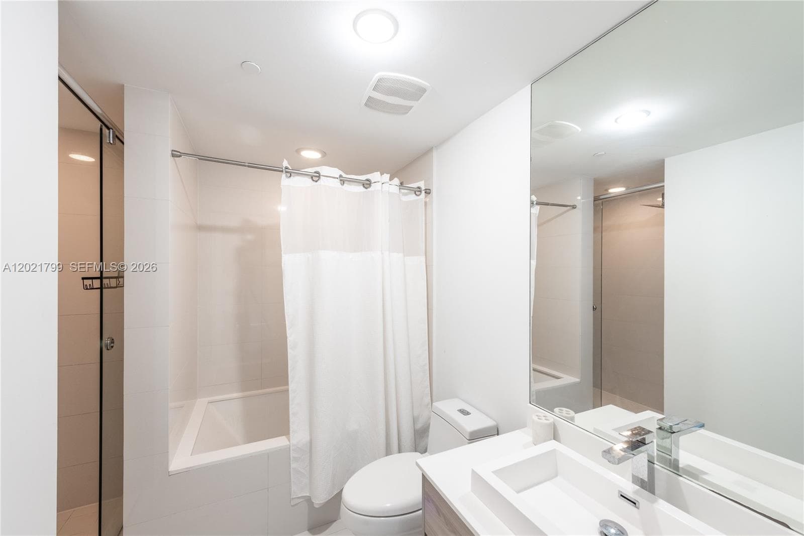 1300 S Miami Ave # 4709, Miami FL 33130 — 12