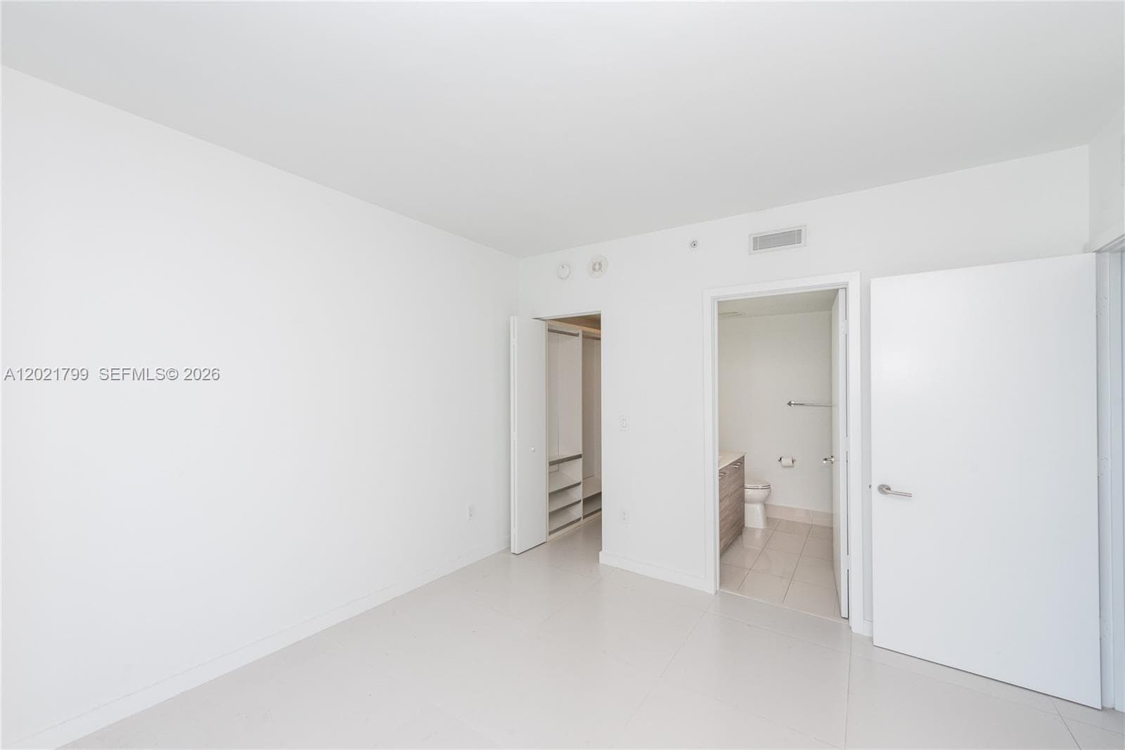 1300 S Miami Ave # 4709, Miami FL 33130 — 15