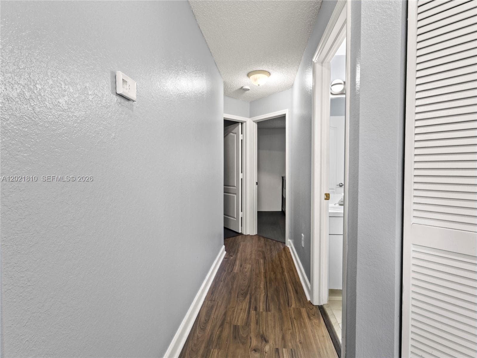 5033 NW 114th Ct, Doral FL 33178 — 16