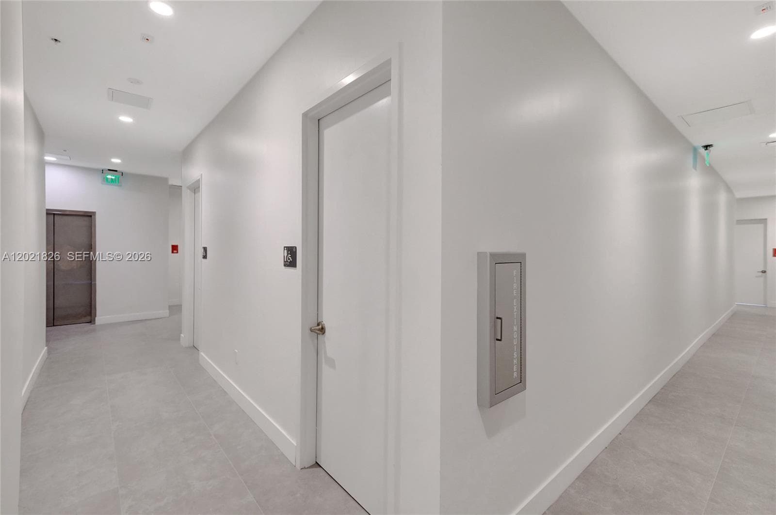 21290 Biscayne Blvd # 210, Aventura FL 33180 — 22