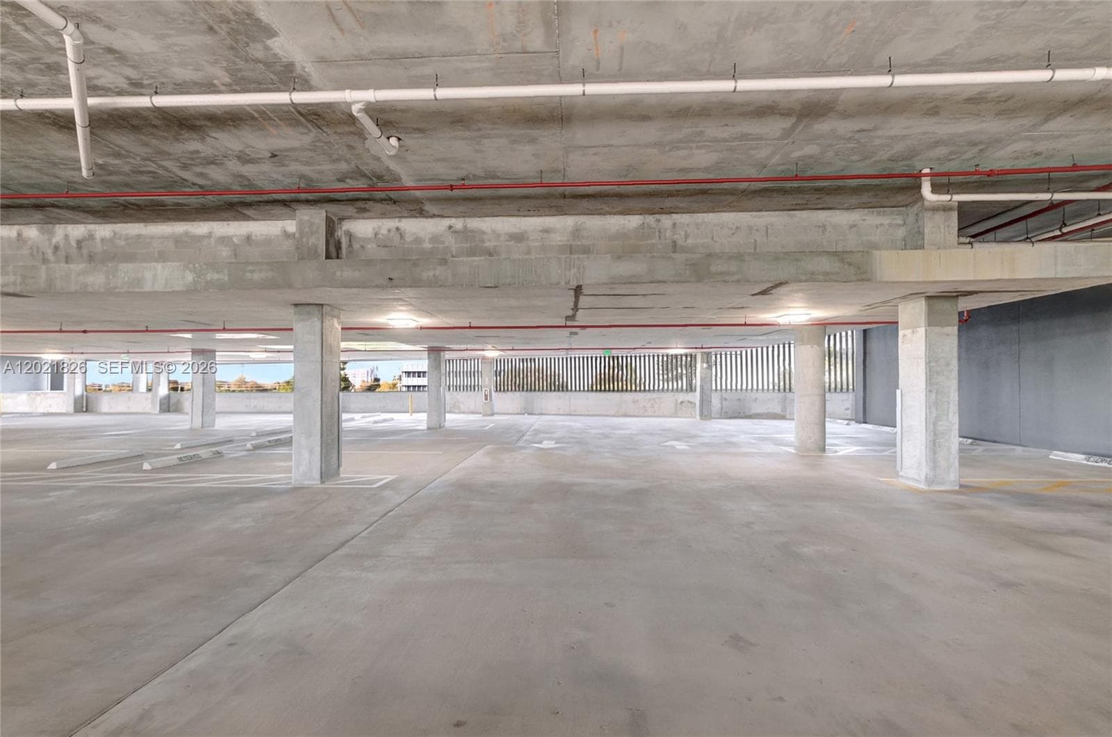 21290 Biscayne Blvd # 210, Aventura FL 33180 — 32