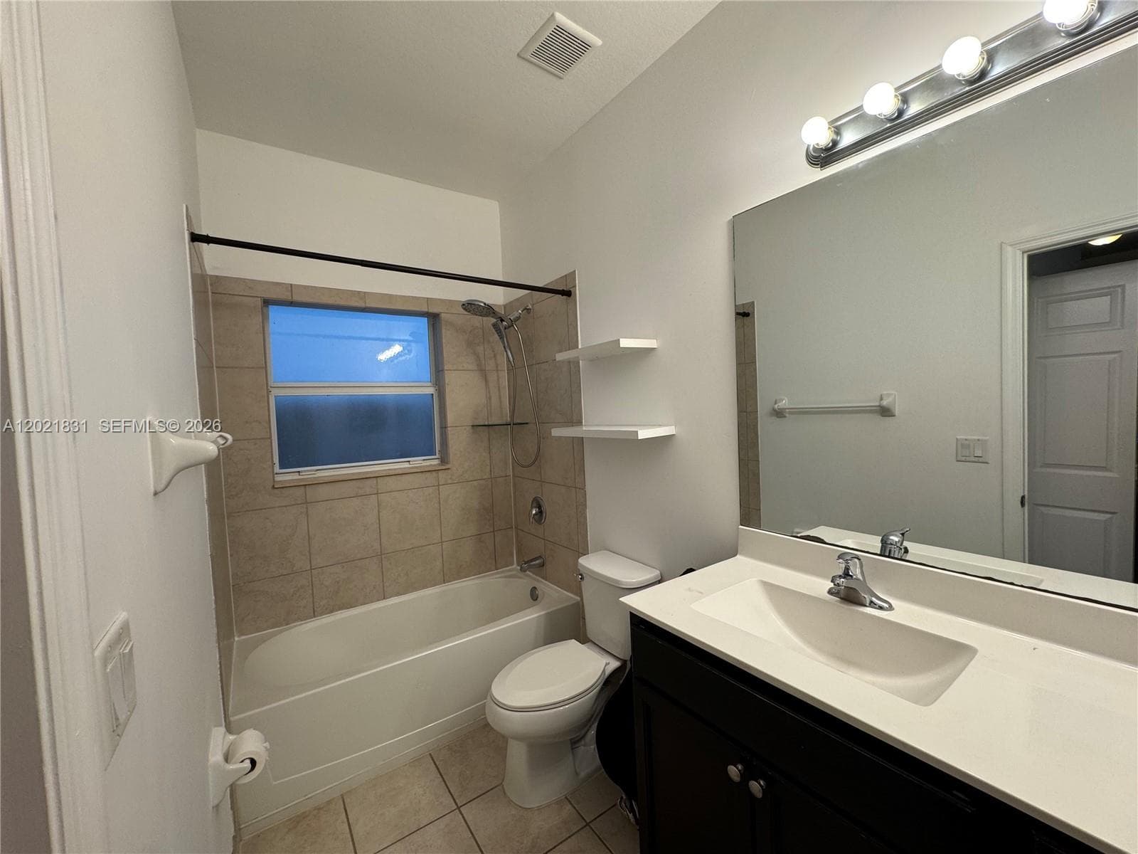 273 SE 31st Ave, Homestead FL 33033 — 18