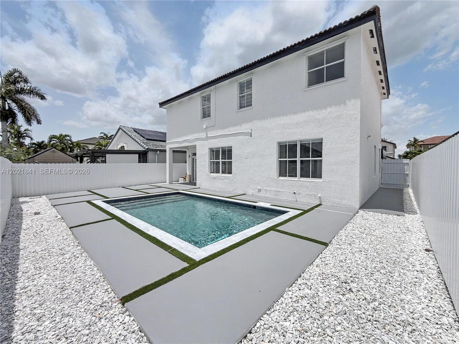 15486 SW 23rd Ln, Miami FL 33185 — 5