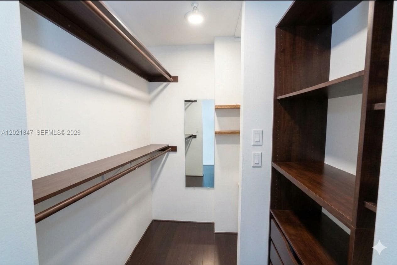 690 SW 1st Ct # 1913, Miami FL 33130 — 21