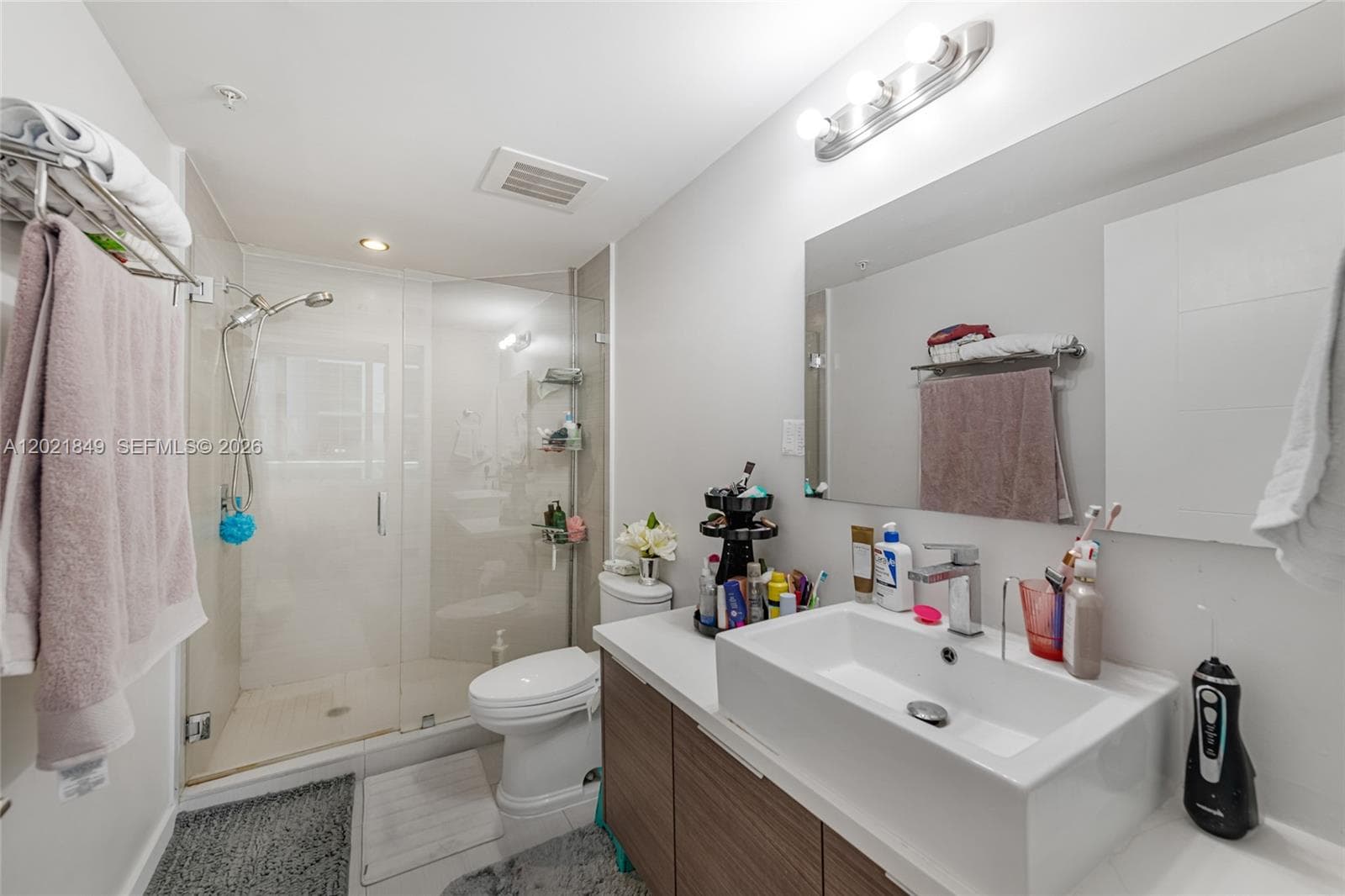 1010 SW 2nd Ave # 1608, Miami FL 33130 — 17
