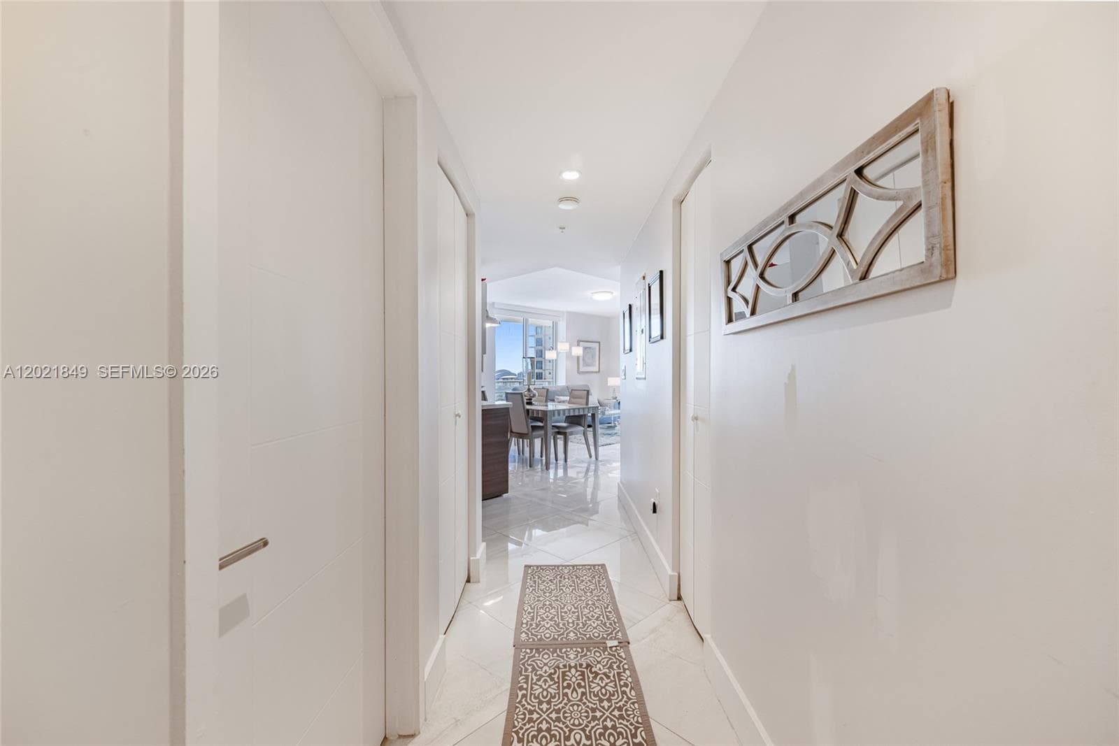 1010 SW 2nd Ave # 1608, Miami FL 33130 — 7