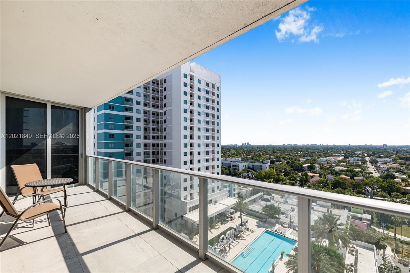 1010 SW 2nd Ave # 1608, Miami FL 33130 — 1