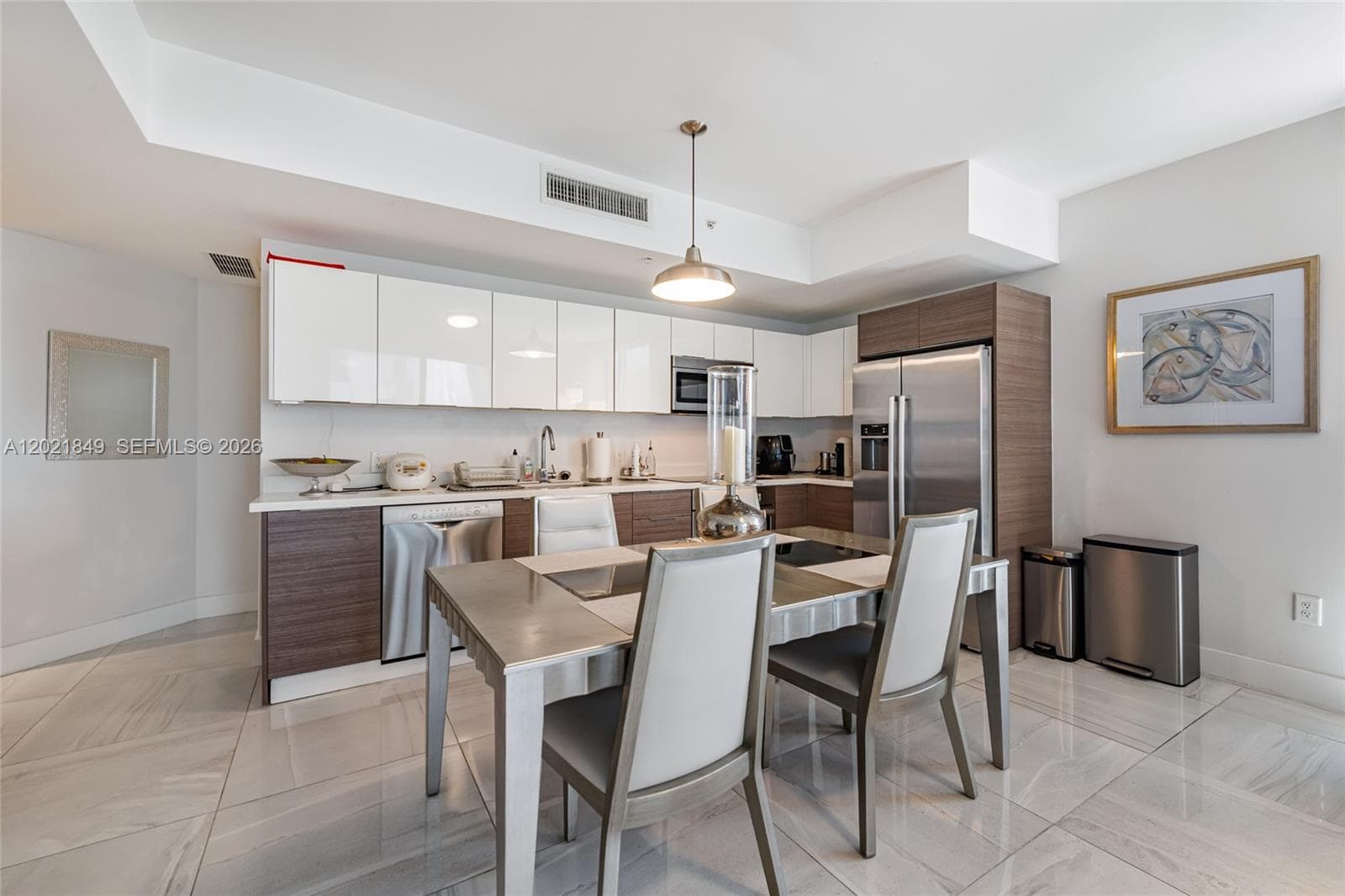 1010 SW 2nd Ave # 1608, Miami FL 33130 — 11
