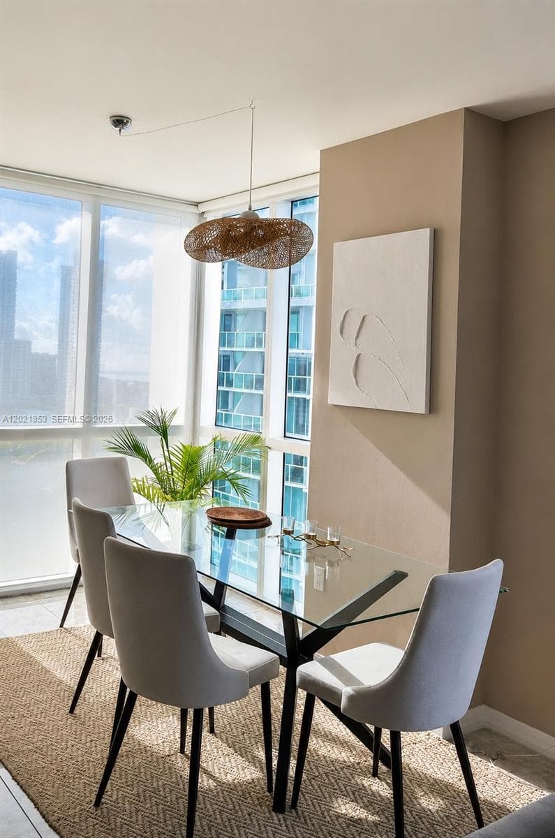 55 SE 6th St # 3001, Miami FL 33131 — 2