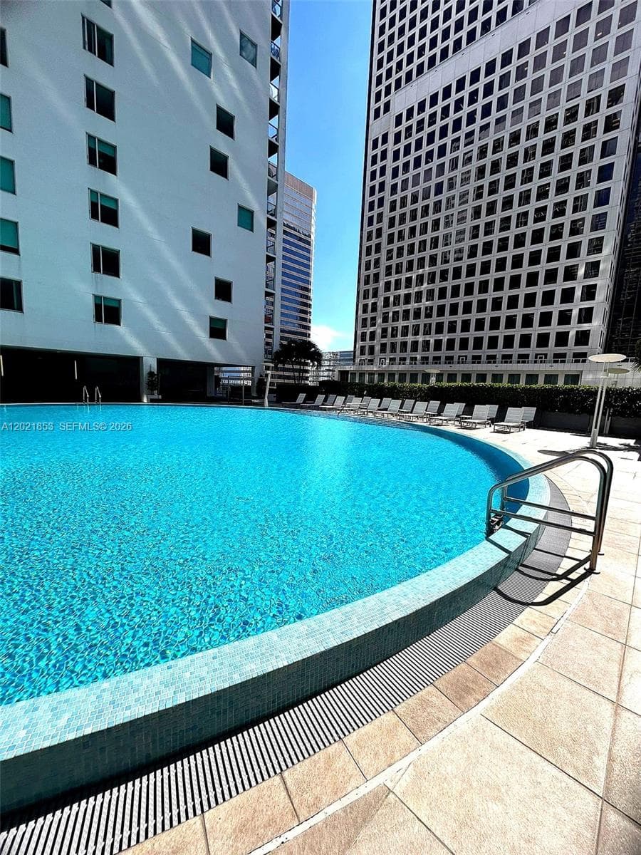 55 SE 6th St # 3001, Miami FL 33131 — 21