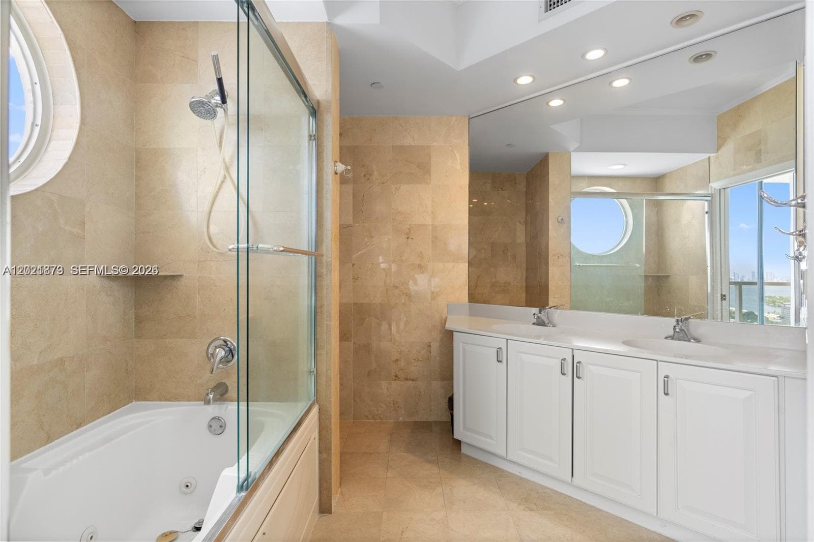 7330 Ocean Ter # D, Miami Beach FL 33141 — 8