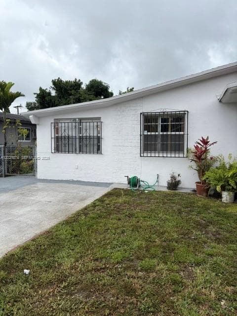 336 E 41st St, Hialeah FL 33013 — 2