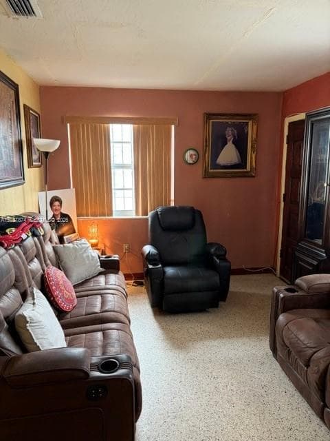 336 E 41st St, Hialeah FL 33013 — 16
