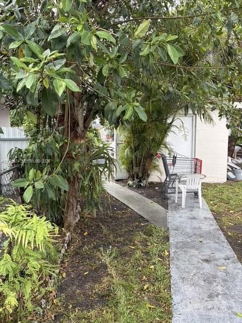 336 E 41st St, Hialeah FL 33013 — 8