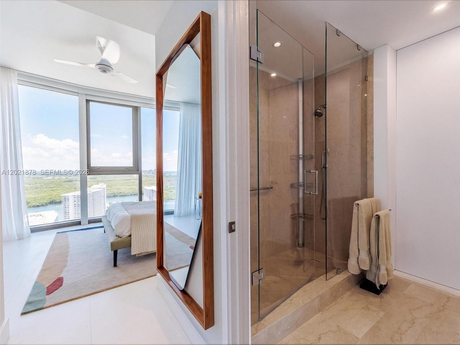 15701 Collins ave # 3001, Sunny Isles Beach FL 33160 — 9