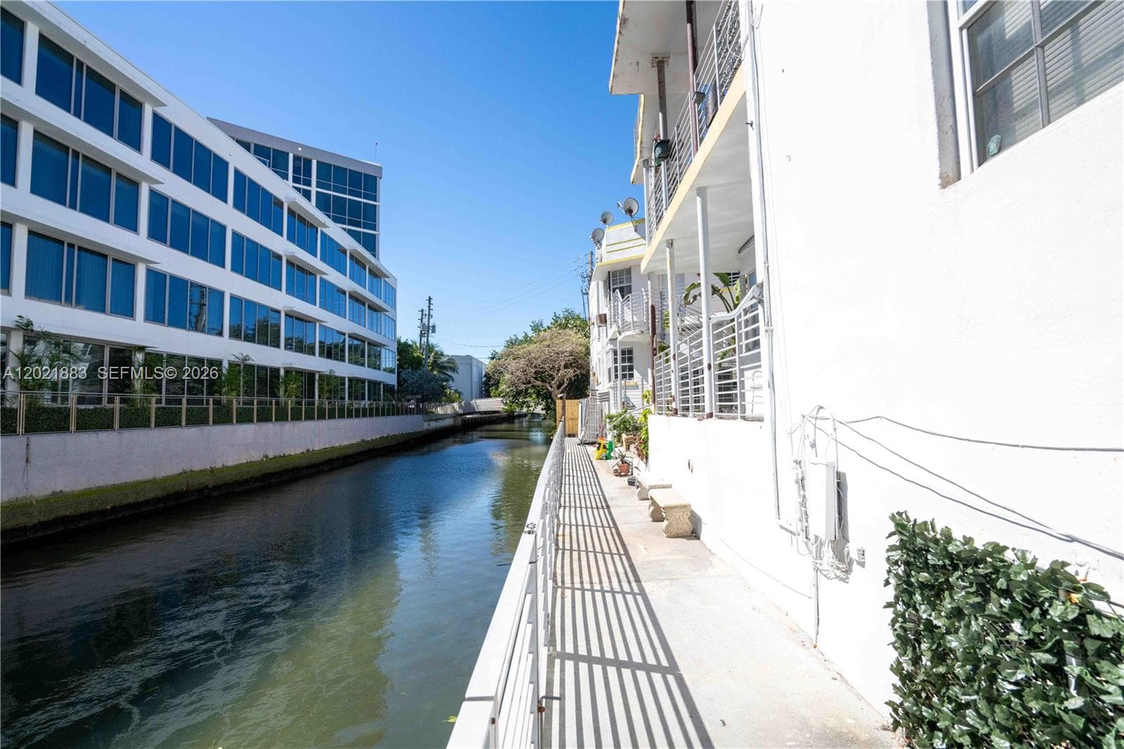 2383 Flamingo Dr # 11, Miami Beach FL 33140 — 25