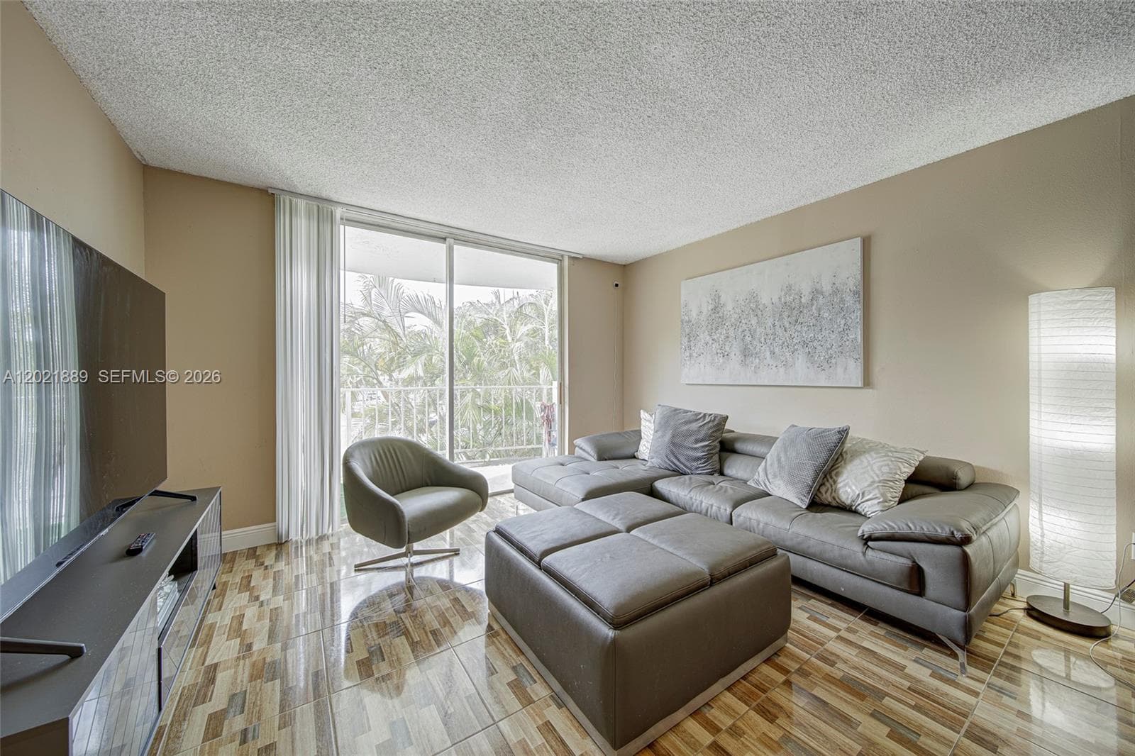 494 NW 165th St Rd # 205, Miami FL 33169 — 4