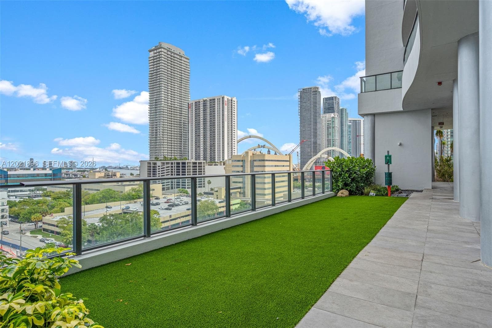 Canvas Condo, Miami, FL — 32