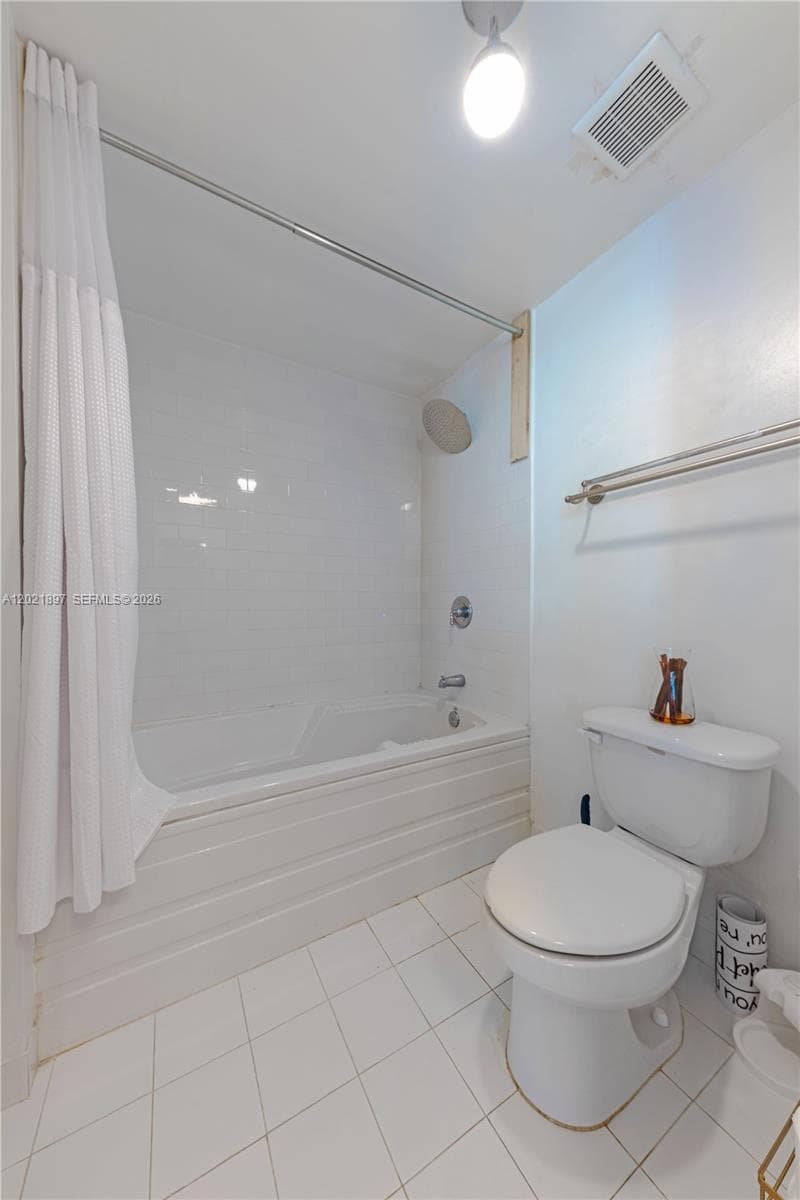 690 SW 1st Ct # 2922, Miami FL 33130 — 24