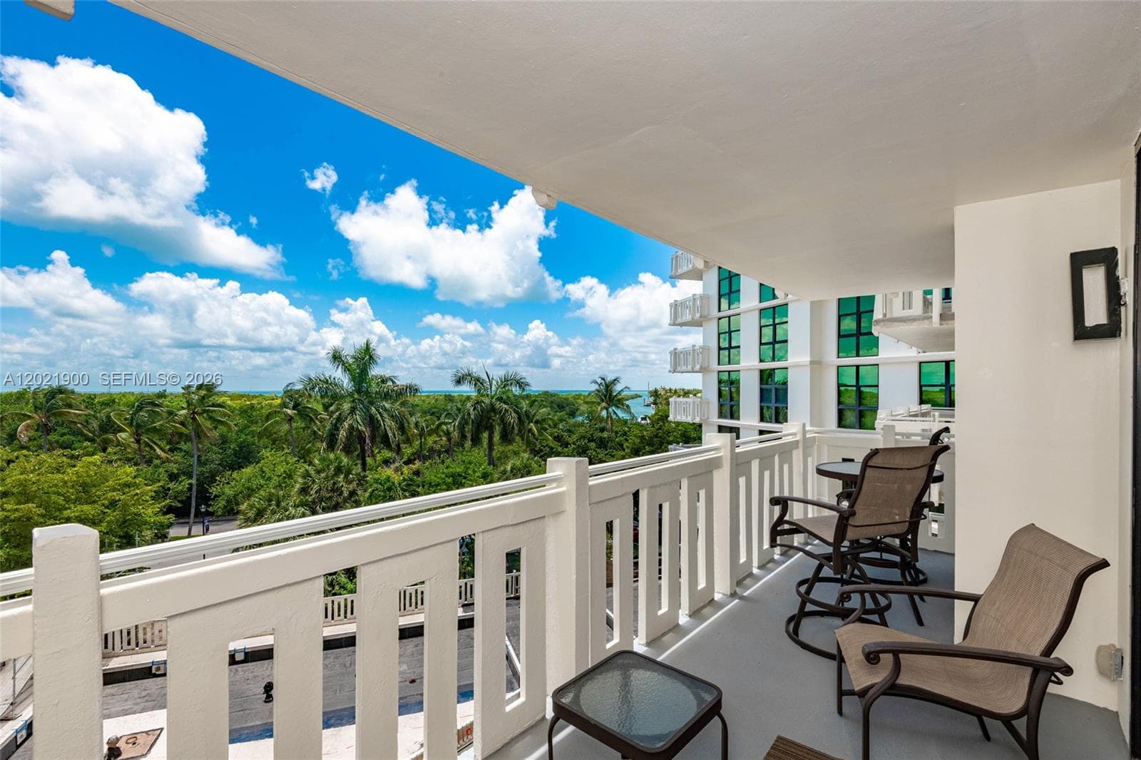 1121 Crandon Blvd # E405, Key Biscayne FL 33149 — 27