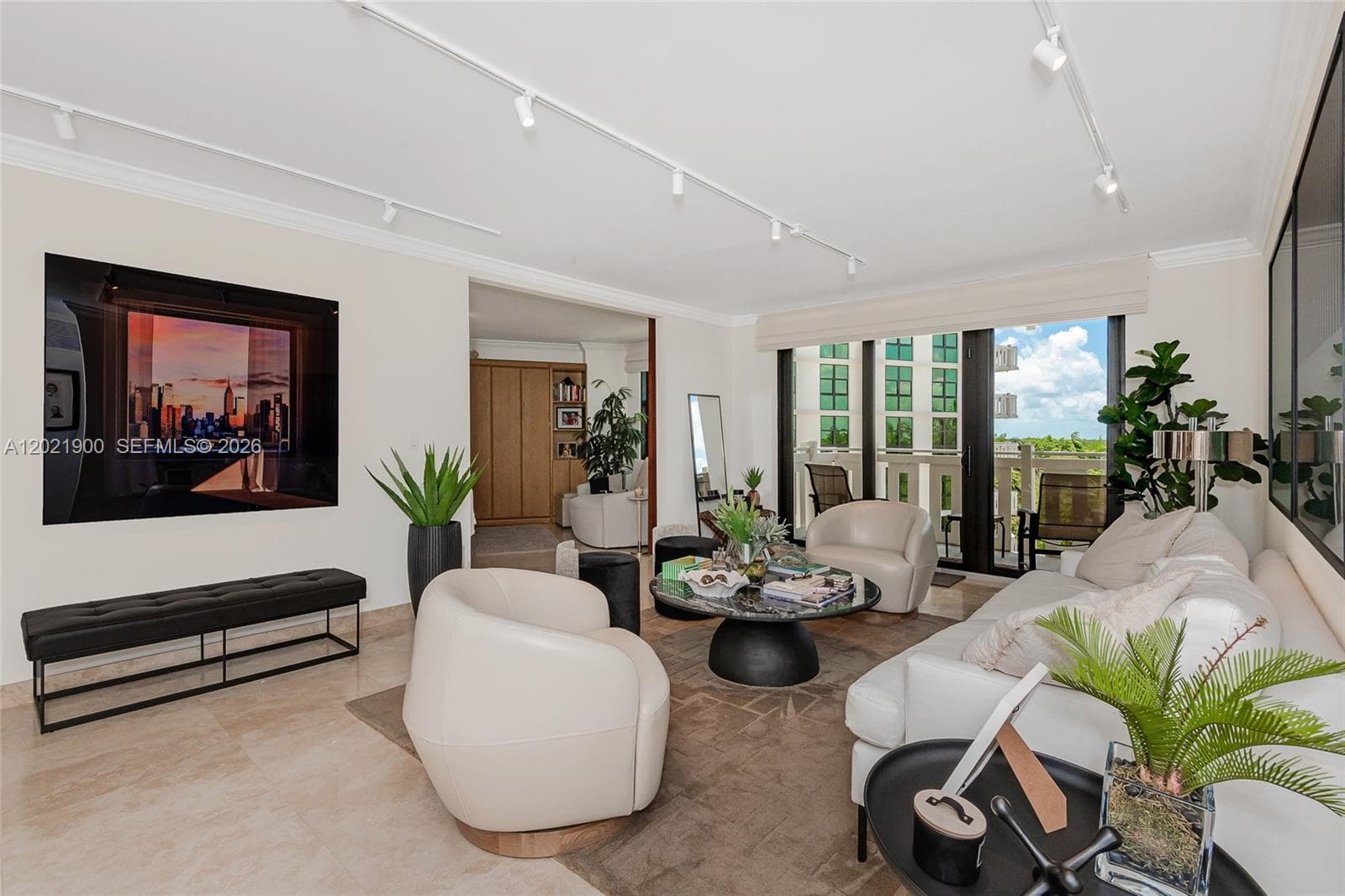 1121 Crandon Blvd # E405, Key Biscayne FL 33149 — 3