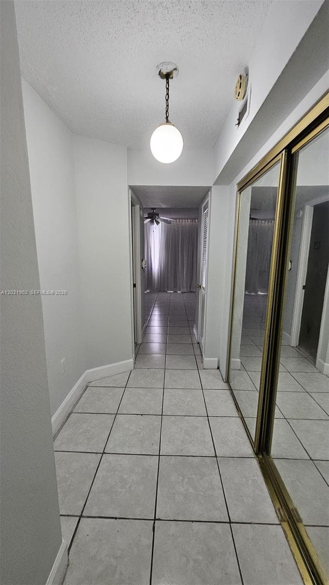 1750 NE 191st St # 4, Miami FL 33179 — 8