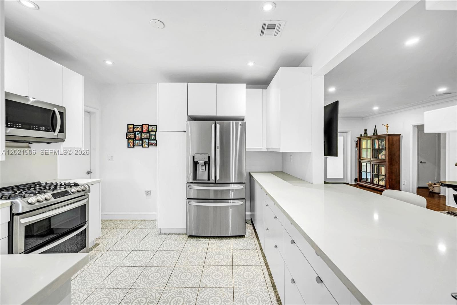 50 NE 110th St, Miami Shores FL 33161 — 13