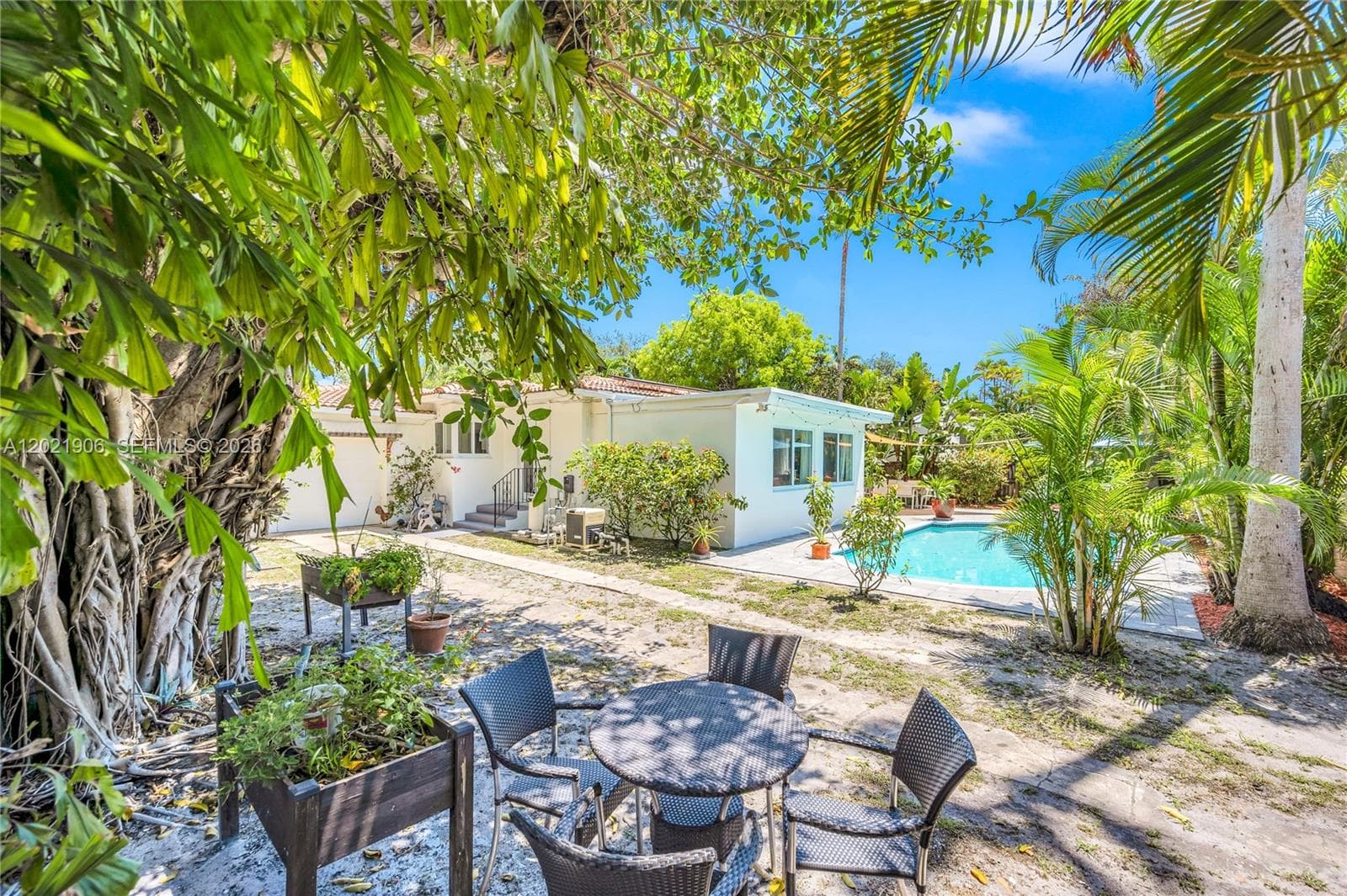 50 NE 110th St, Miami Shores FL 33161 — 37