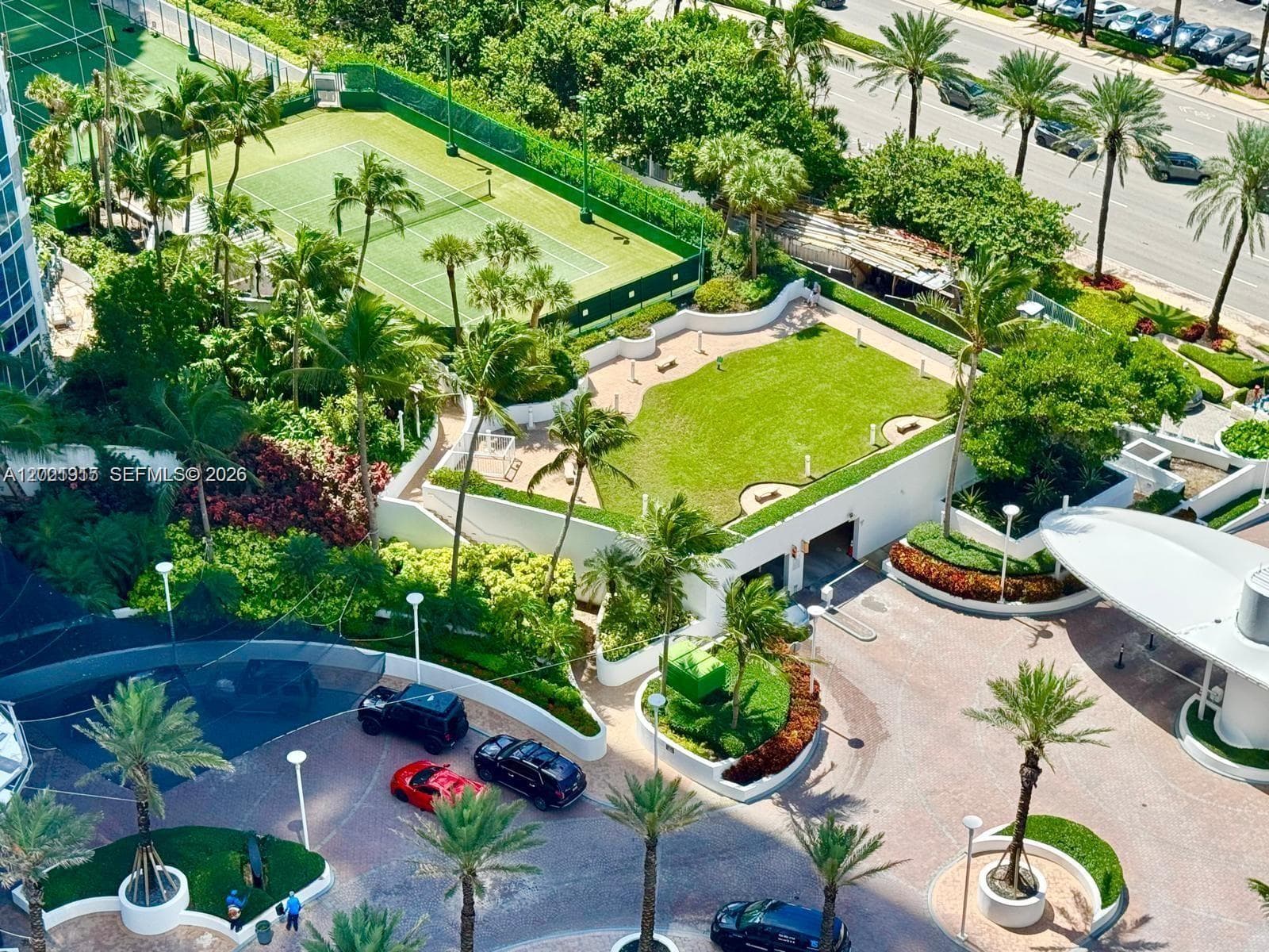 18101 Collins Ave # 1906, Sunny Isles Beach FL 33160 — 17
