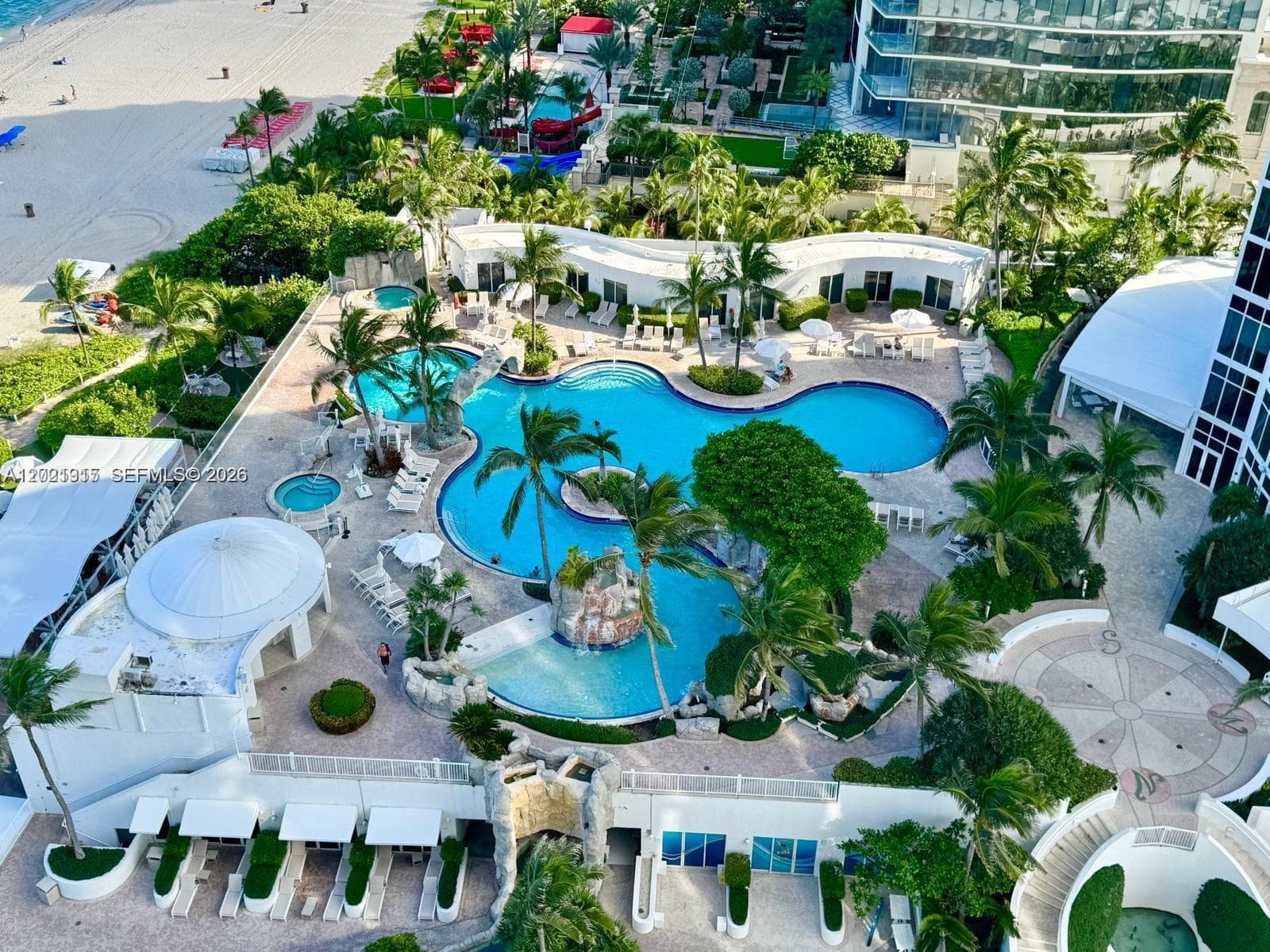 18101 Collins Ave # 1906, Sunny Isles Beach FL 33160 — 19