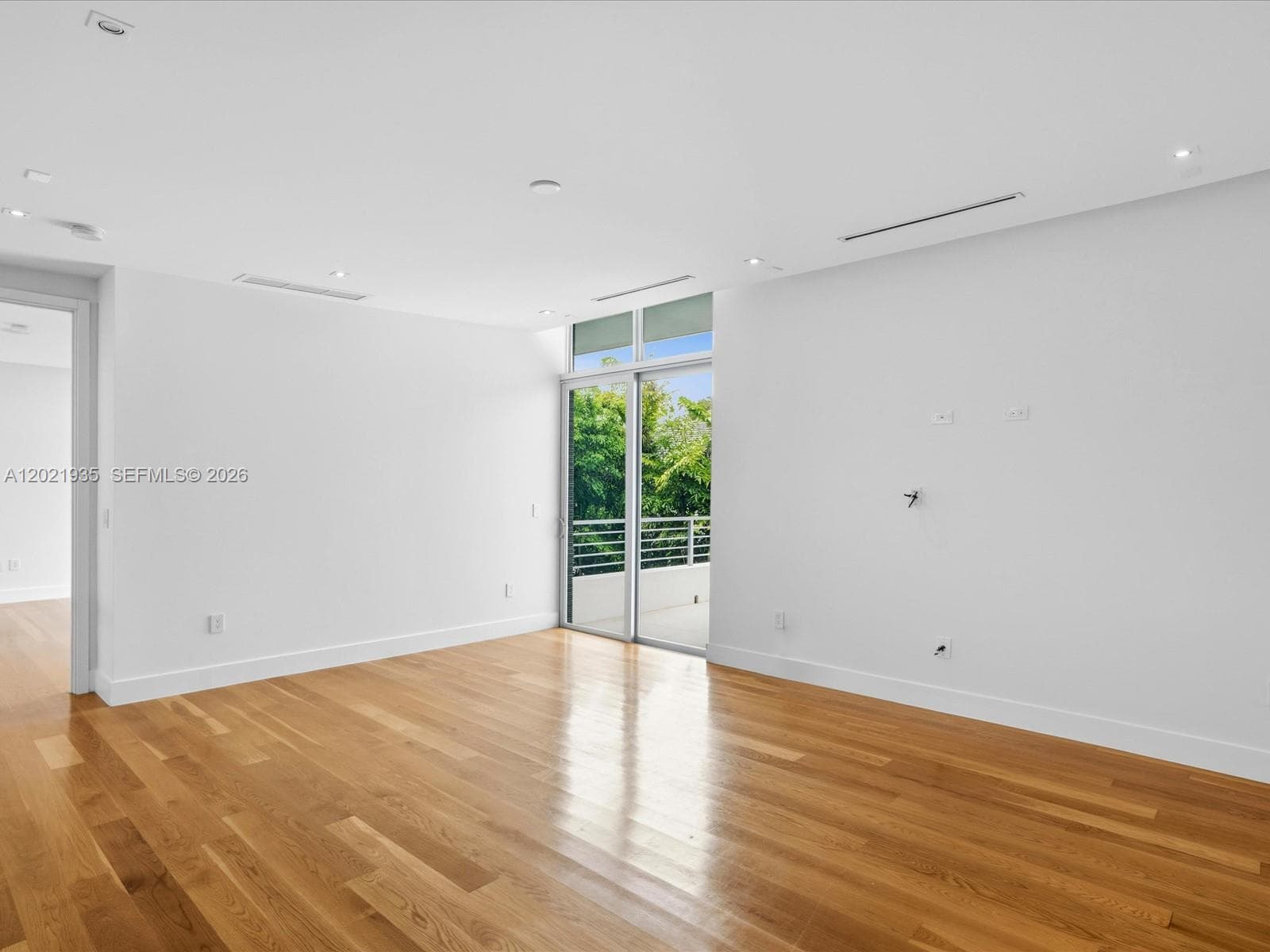 125 Hampton Ln, Key Biscayne FL 33149 — 46