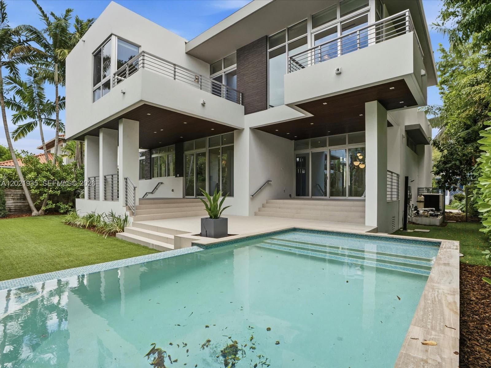 125 Hampton Ln, Key Biscayne FL 33149 — 22