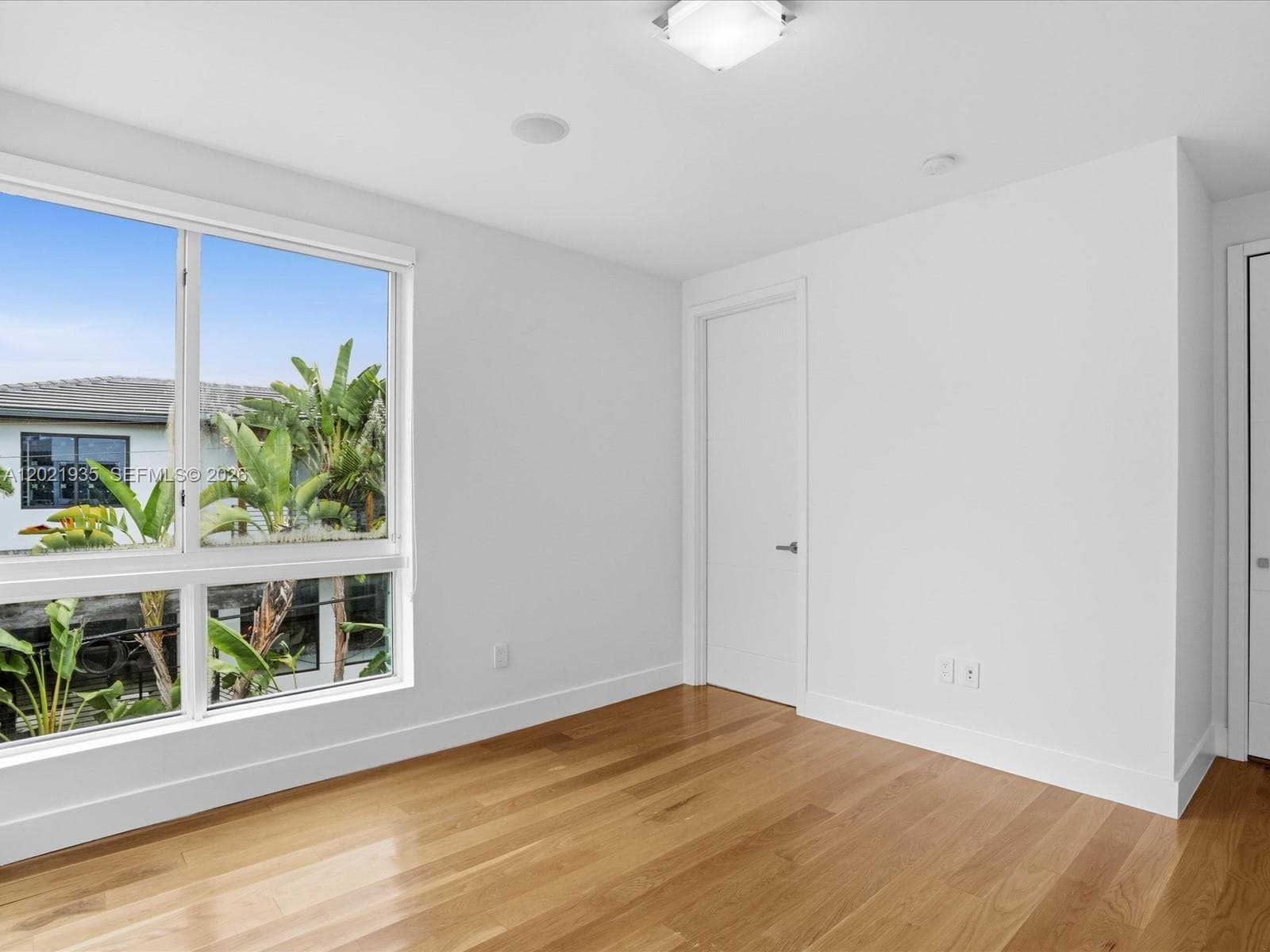 125 Hampton Ln, Key Biscayne FL 33149 — 63