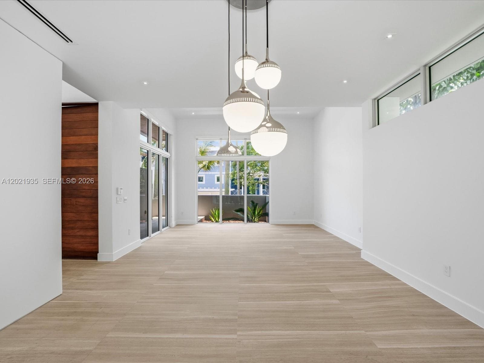 125 Hampton Ln, Key Biscayne FL 33149 — 9