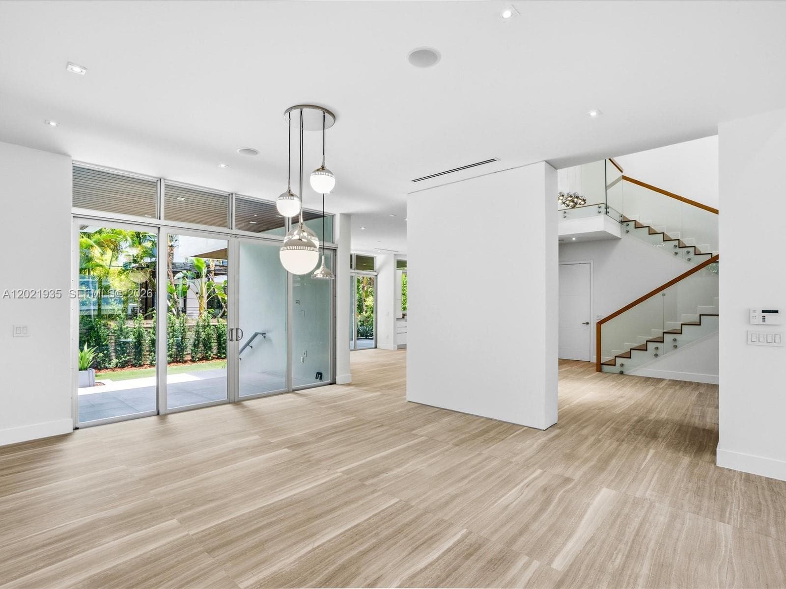 125 Hampton Ln, Key Biscayne FL 33149 — 10